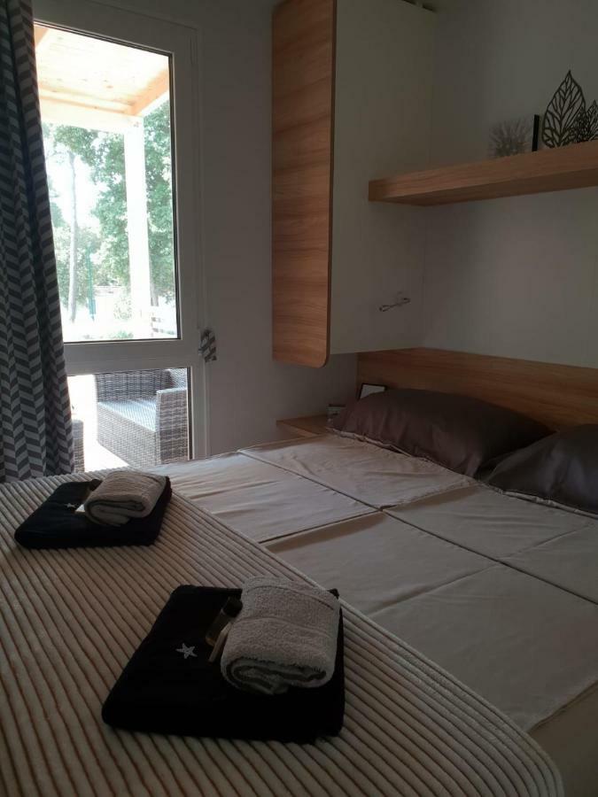 Seahorse Mobile Home, Soline Biograd Biograd Na Moru Eksteriør billede