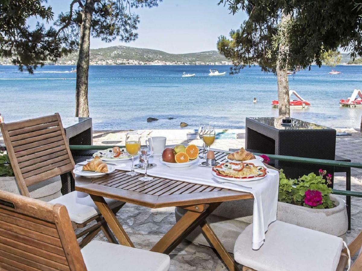 Seahorse Mobile Home, Soline Biograd Biograd Na Moru Eksteriør billede